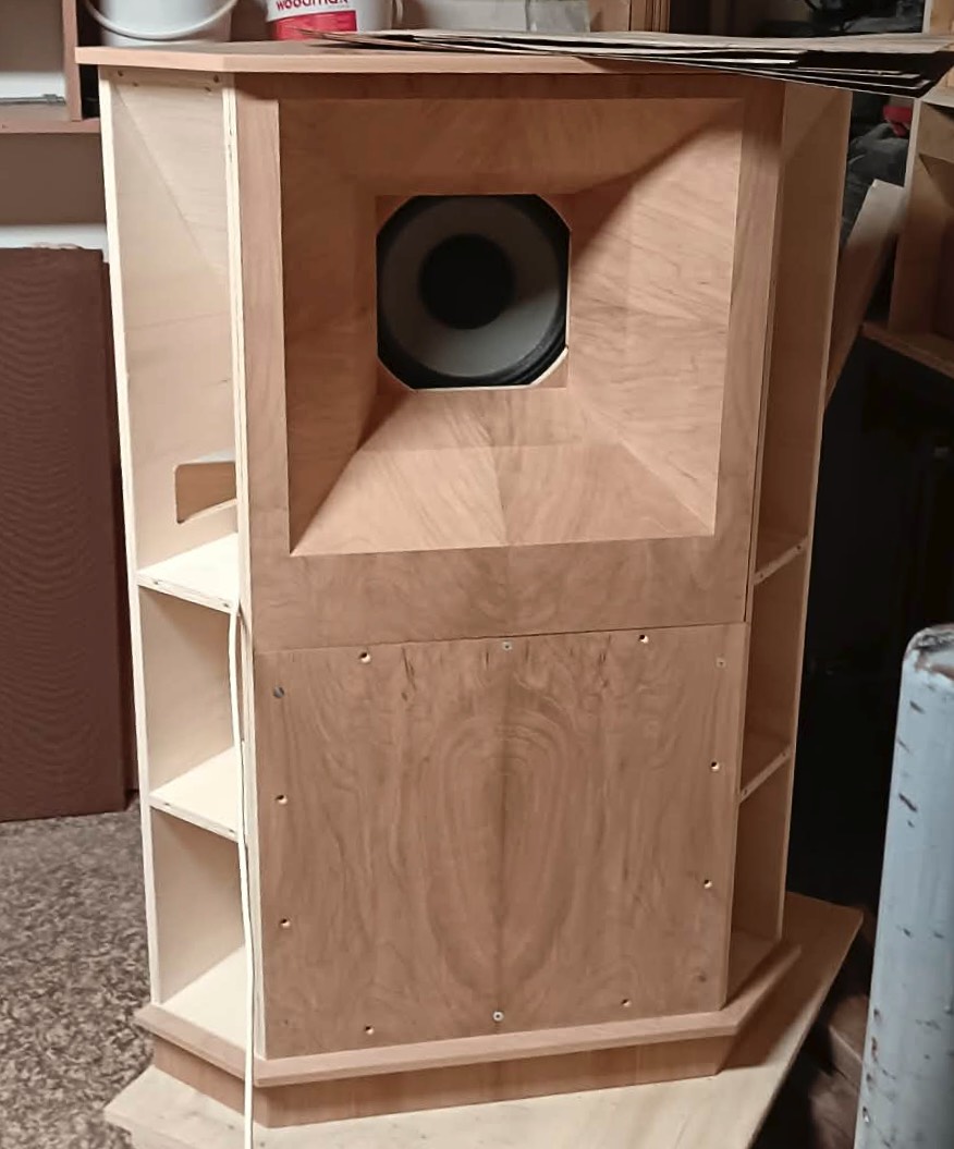 8f4c4b29-6052-4280-b609-6ea63334e786